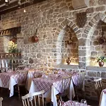 ホテル オテル ラ クロワ ブランシュ Mont-Saint-Michel