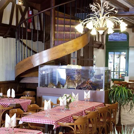 克洛伊克斯布兰奇酒店 3*