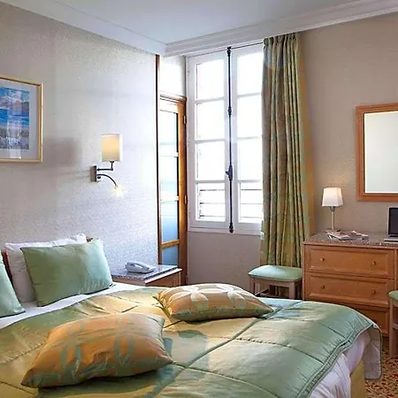 Hotel La Croix Blanche Mont-Saint-Michel