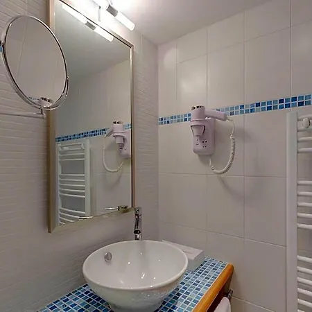 La Croix Blanche Hotel 3*