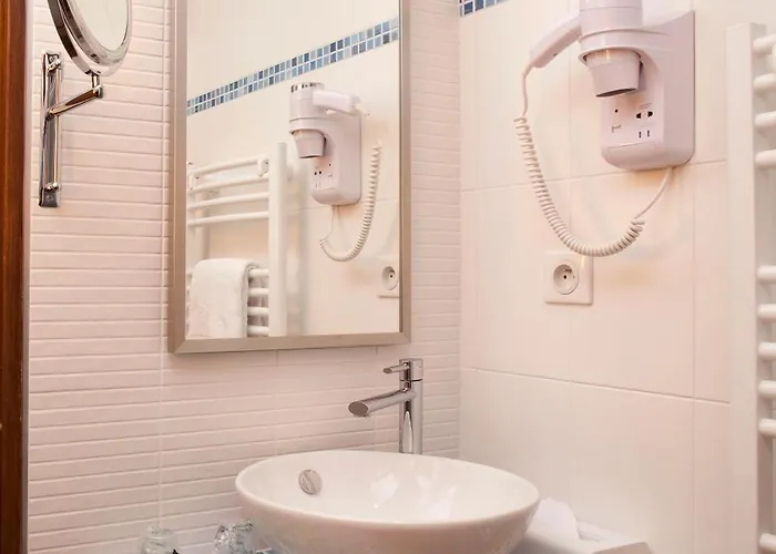 Szálloda La Croix Blanche 3*